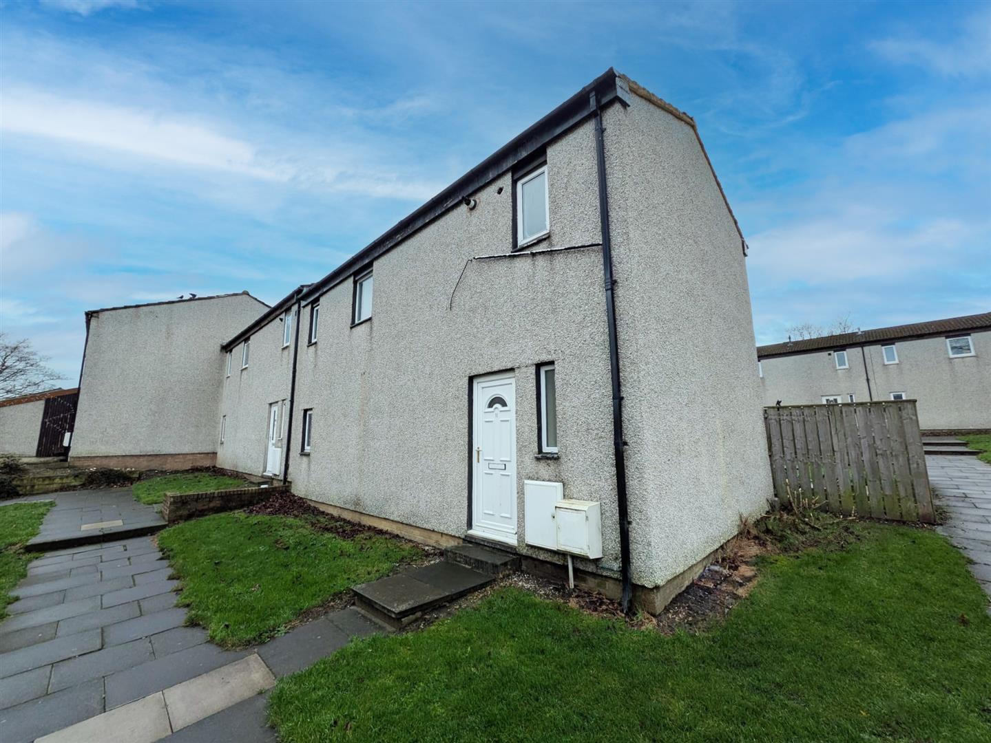 3 Bedroom House – End Terrace – Property for Auction Ryton – Whernside Walk, Ryton – &pound;27,500